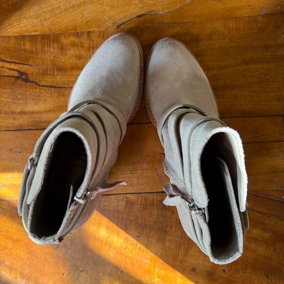 Sam Edelman Merton Suede Ankle Boots in Putty | Size 6.5 | NIB - Picture 4 of 11